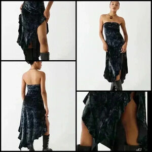 Silence + Noise Luna Velvet Strapless Ruffle Asymmetrical Goth Midi Dress S